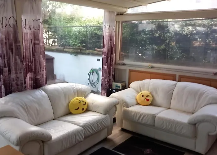 Bilocale Eur Grotta Perfetta 50mq Casa 32mq Sala Hobbies E 250mq Giardino * רומא